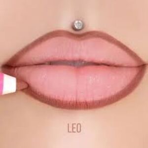 Jeffree Star Lip Liner - Leo